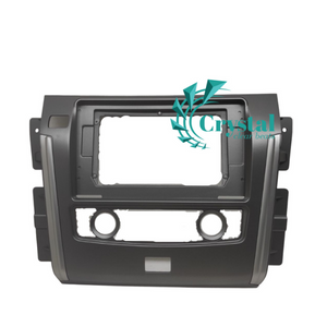 Nissan Patrol 2015 10" radio fascia